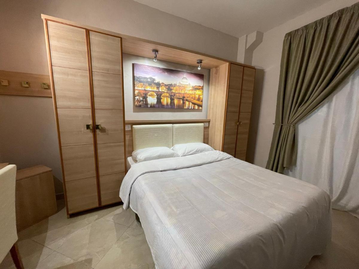 Spqr Suite Roma Eksteriør bilde